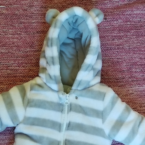 Baby UNISEX Snowsuit - Picture 2 of 3